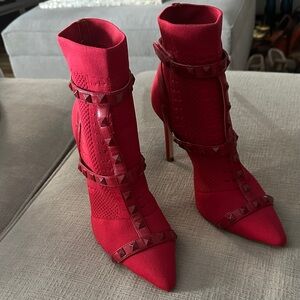 Jessica Simpson Red Studded Women's Ankle Boots